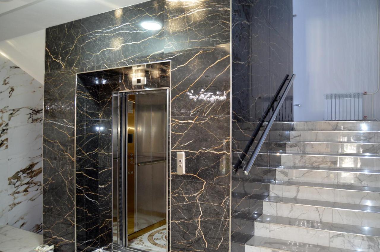 Golden Park Hotel Pavlodar Exterior foto