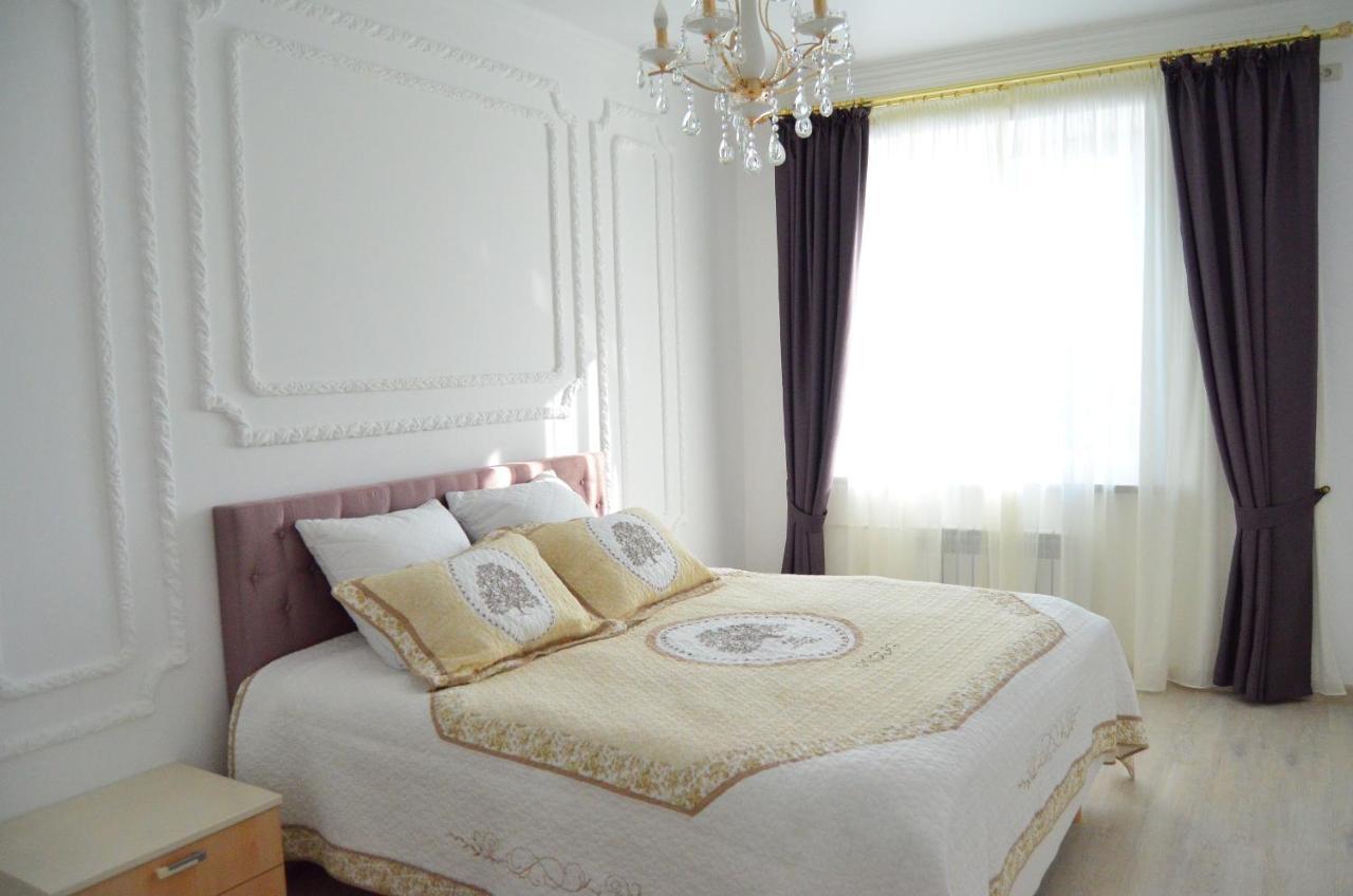 Golden Park Hotel Pavlodar Cameră foto